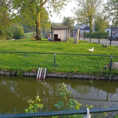 Luxe Vakantiebungalow Met Omheinde Tuin Voor Hond En Nyaraló *