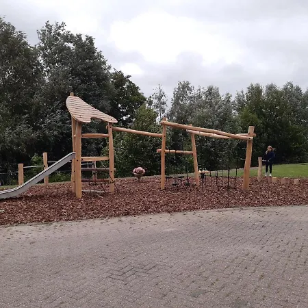 Hébergement de vacances Luxe Vakantiebungalow Rust, Ruimte En Privacy Dirkshorn