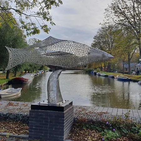 Luxe Vakantiebungalow Met Omheinde Tuin Voor Hond En Vakantiehuis