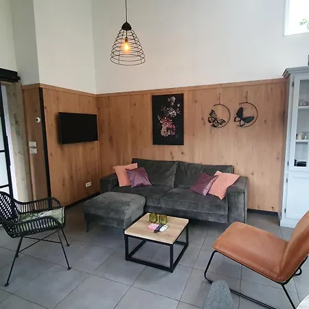 Luxe Vakantiebungalow Rust, Ruimte En Privacy * Dirkshorn