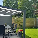 Feriehus Luxe Vakantiebungalow Rust, Ruimte En Privacy Dirkshorn